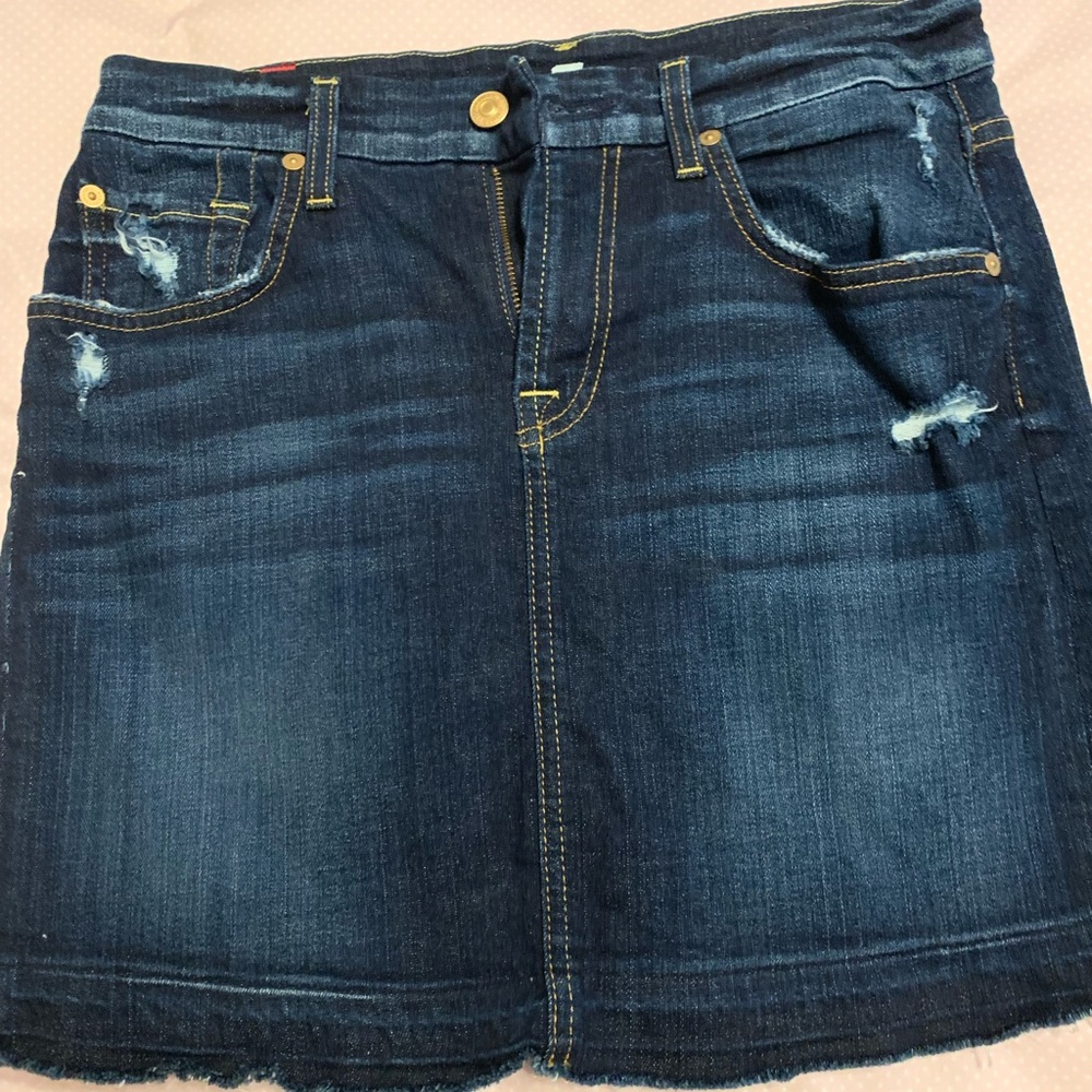 Denim skirt 7 for all mankind gently used one time. Size 26.